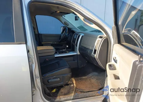 2009 Dodge Ram 1500 Slt/Sport/Trx z USA, uszkodzony, nr VIN 1D3HB13TX9S765945